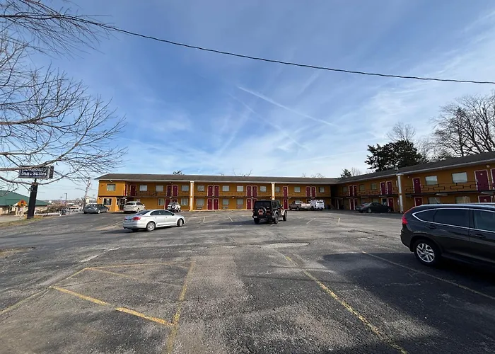Economy Inn & Suites Harrisburg