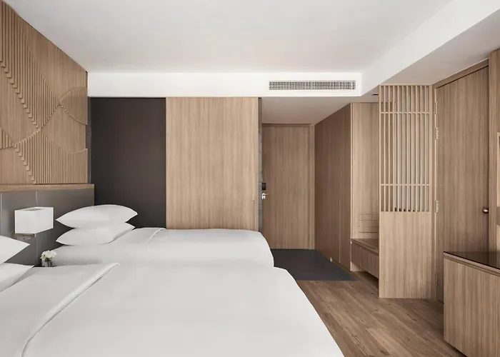 Hotel Courtyard By Marriott Phnom Penh
