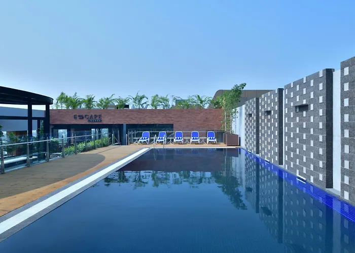 Courtyard By Marriott Nashik Hotel