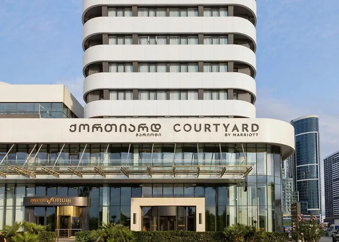 Courtyard By Marriott Batumi Otel