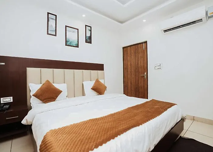 Hotel The 7 Seas Rishikesh