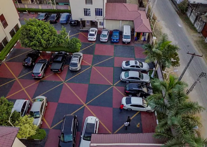 Villa Hilton Hotels Uyo