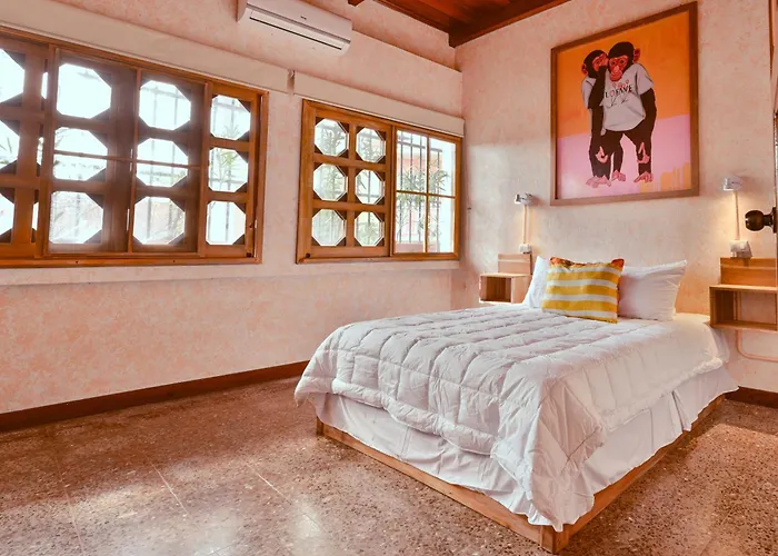 Macarena Hostel Flores