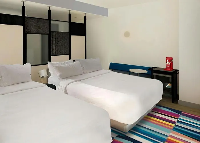 Aloft Santo Domingo Piantini Hotel