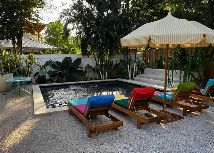 The Beach Break Surf Hotel Nosara