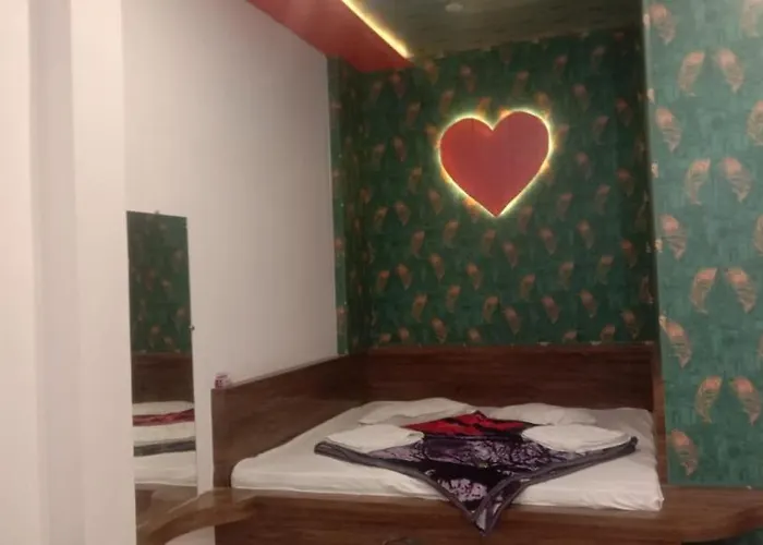 New Hotel Rajvihar Pachmarhi