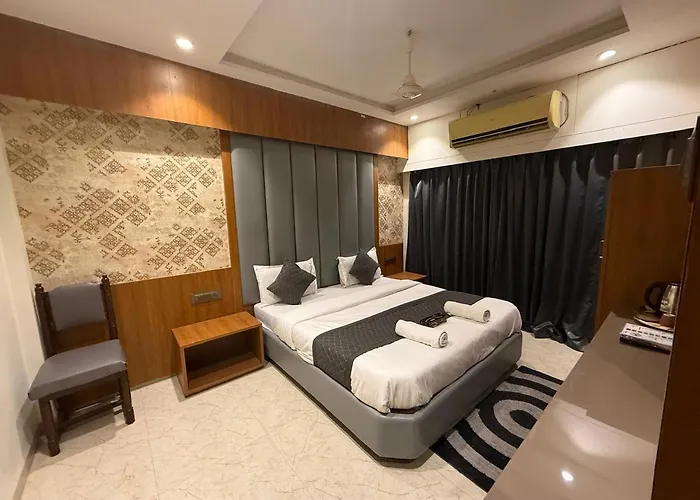 Hotel Ganga Nx Shirdi