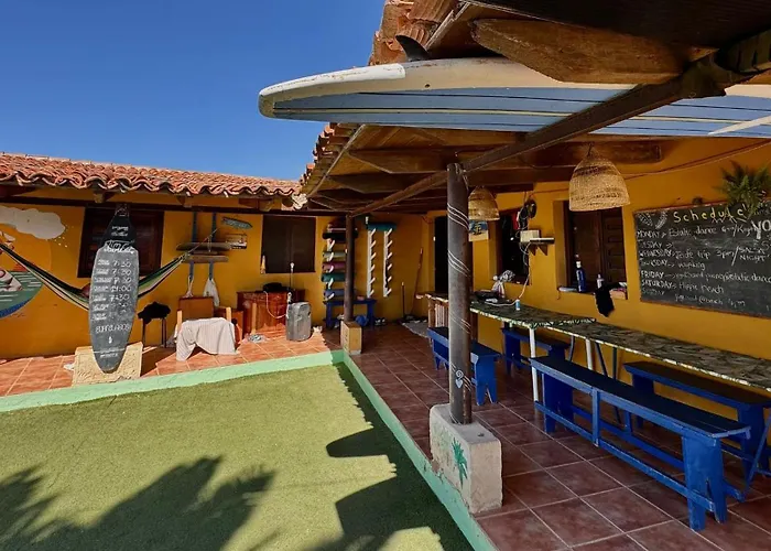 Adeje - Twinfin Hostel & Surf Yoga Camp Callao Salvaje