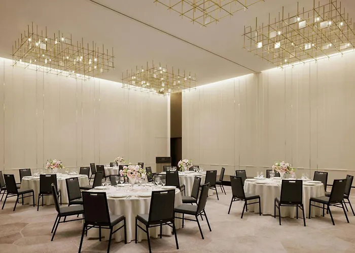 The Osaka Station Hotel, Autograph Collection