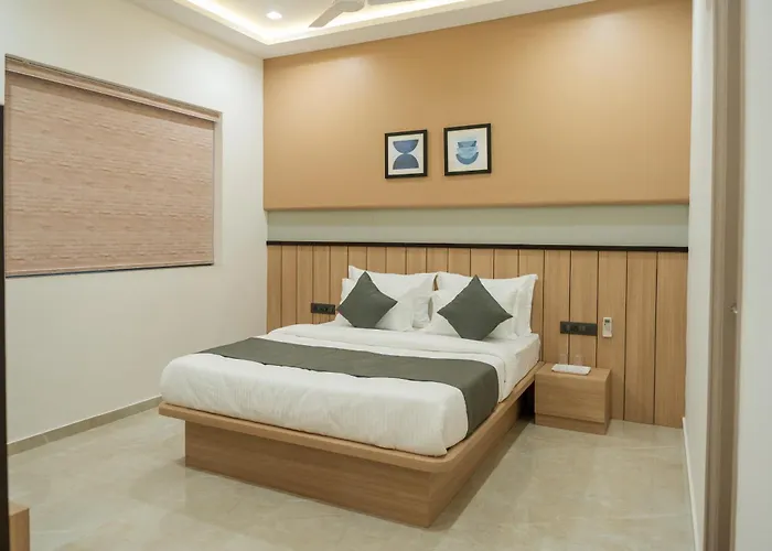 Ramainn Hotel Anand
