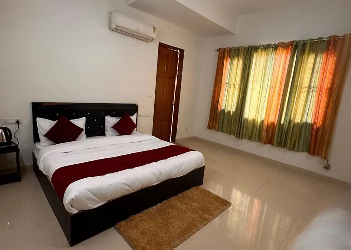 Hl Grand Hotel Lucknow