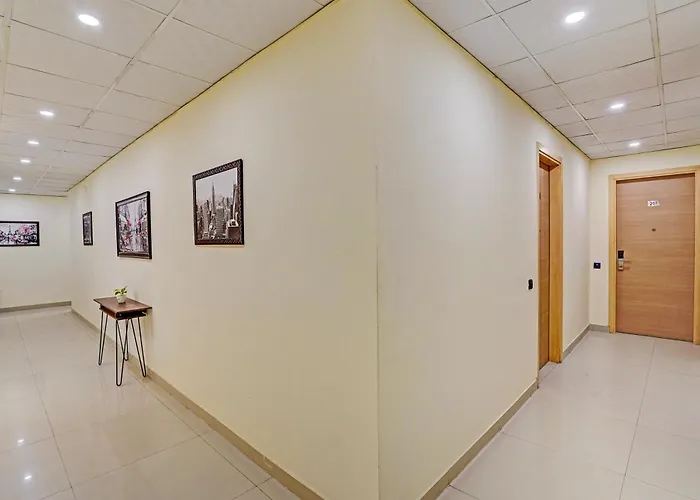 Hotel Krone A Family Hotel Near Igi Airport Delhi New Delhi