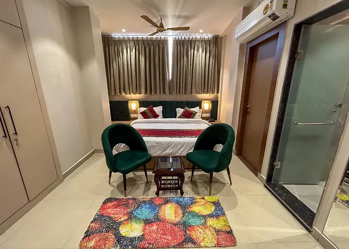 Golden Grove Homestay Varanasi