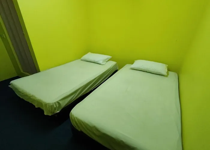 D'Bj Motel Bayan Lepas