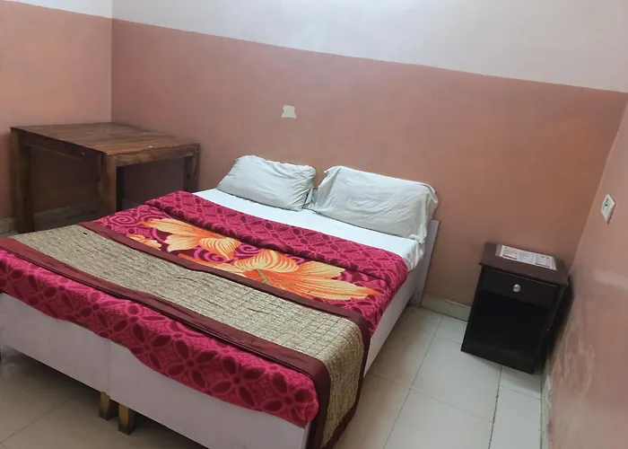 Hotel Royal India - Vijay Enclave New Delhi