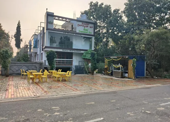 Hotel Greenland Inn Hampi