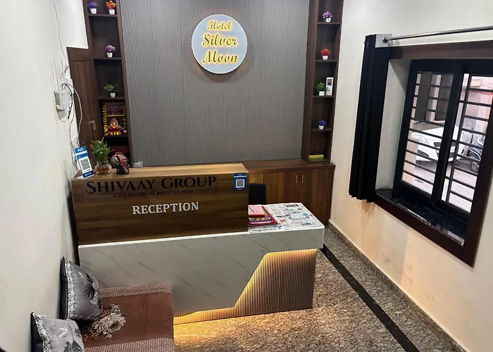 Hotel Silver Moon-200 Meter Jaipur Junction