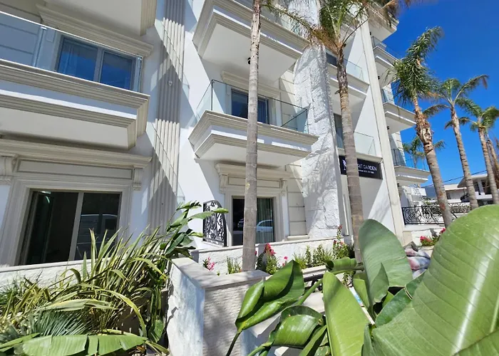Merit Garden Hotel Ksamil