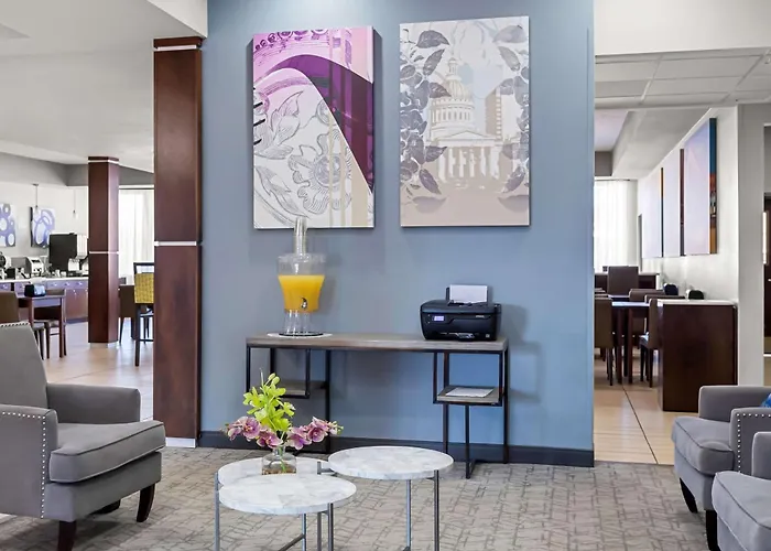 Best Western St. Louis Airport North Hotel & Suites Hazelwood