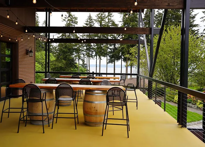 Comforts Of Whidbey Langley