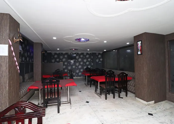 Hotel O Shinde Ki Chhawni Formerly Yugantar Palace Gwalior