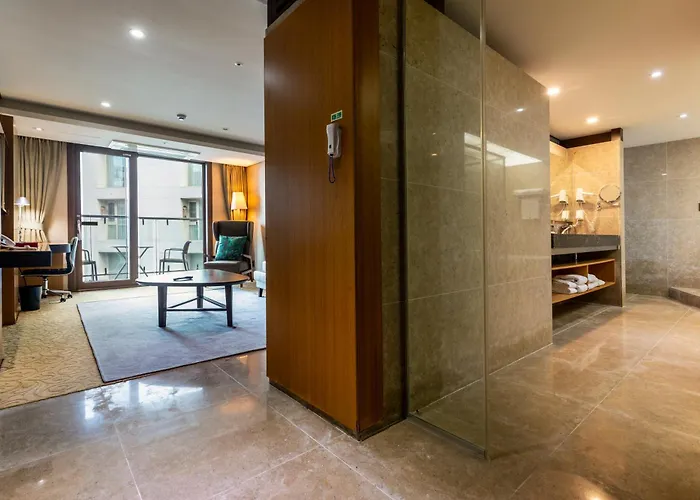 Ramada By Wyndham Jeju Hamdeok Hotel