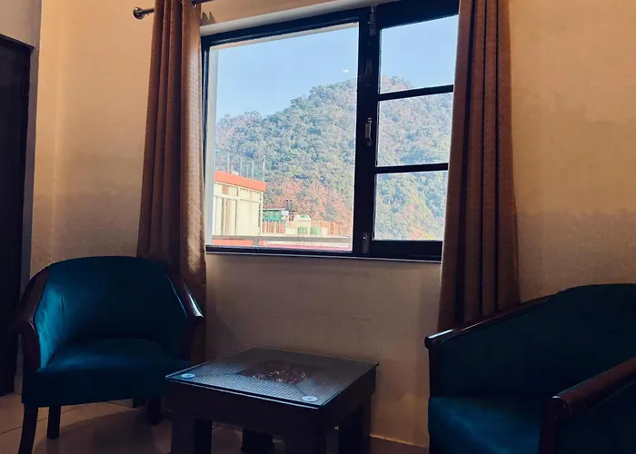 Tapovan New Residency - 5 Minutes Walk To Laxman Jhula Rishikesh