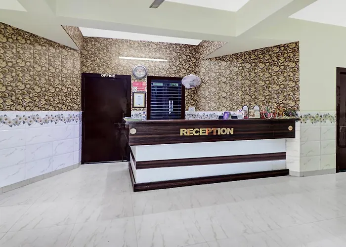 Hotel Pragati Heights Mathura