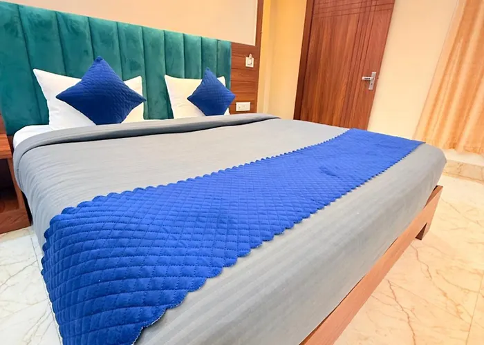 Hotel Tulip Light Mathura