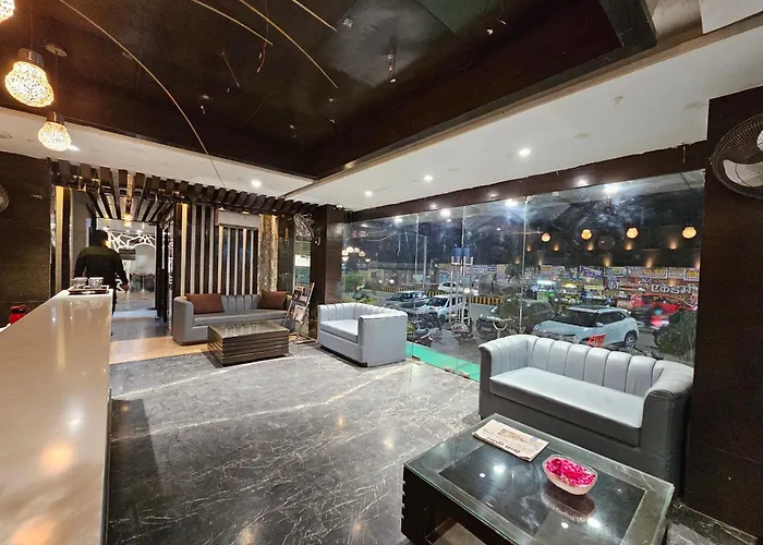 Hotel Mk Vivanta Gwalior