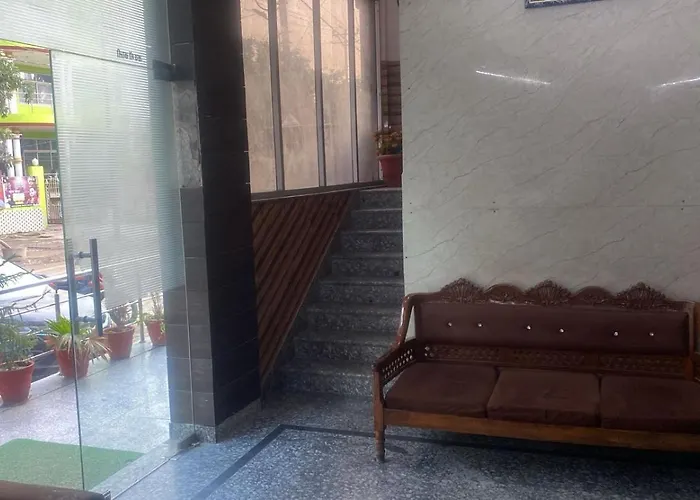 Hotel Indira Palace Vrindavan