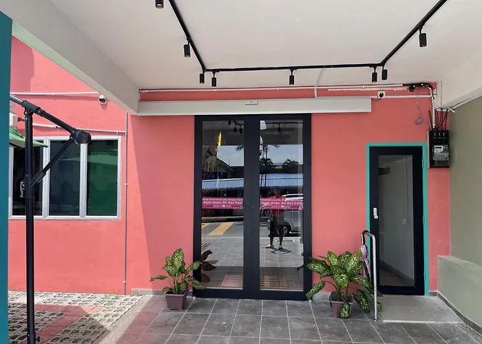 Hippo House Taiping Hotel