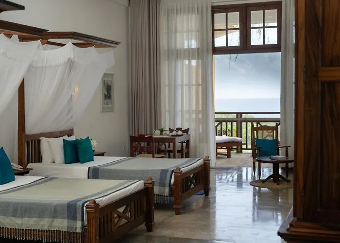 Barberyn Waves Resort Weligama Sri Lanka