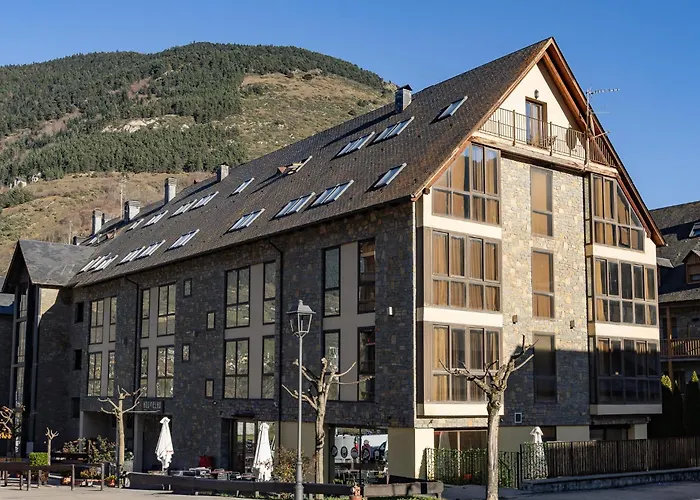 Aparthotel Nou Viella