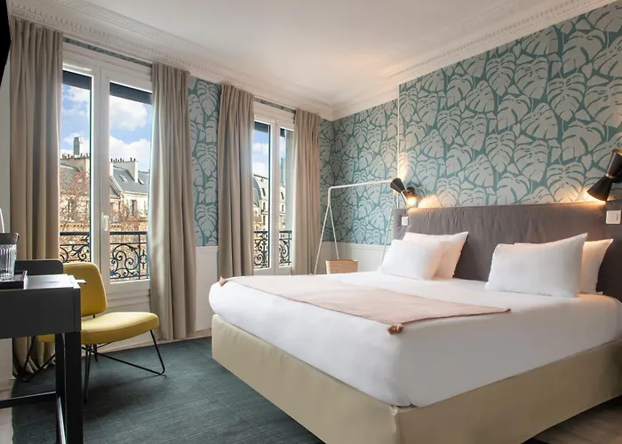 Hotel Avama Prony París