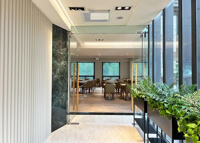 Azure Hotel Hualien City
