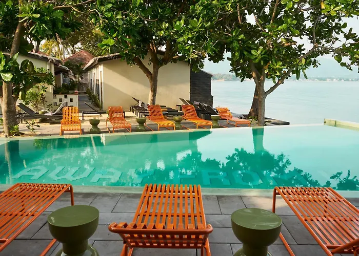 Escape Beach Resort - New Look & Improved Mae Nam