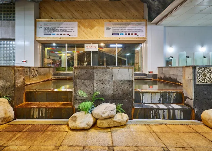 Osaek Greenyard Hotel Yangyang