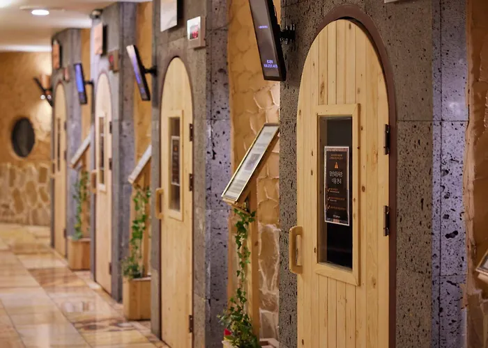 Osaek Greenyard Hotel Yangyang