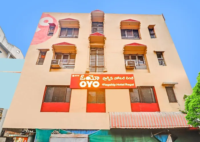 Collection O Paradise Circle Hyderabad