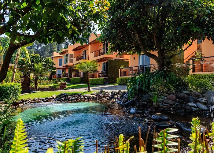 Hotel Campestre, Valle De Bravo