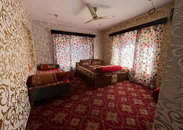 Hotel Kashmir Heaven Srinagar 