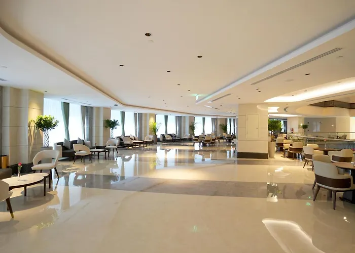 Peninsula Worth Hotel Medina