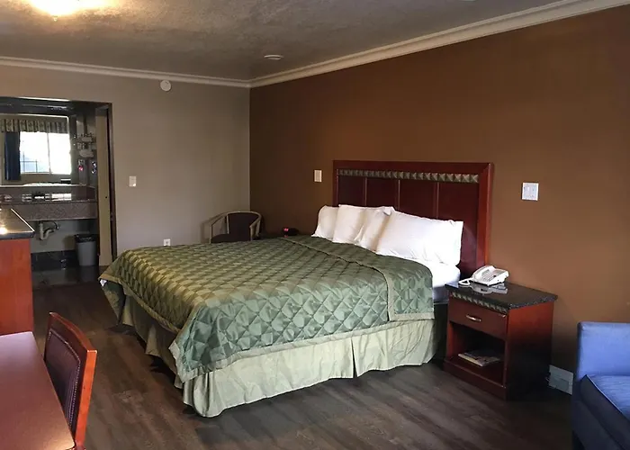 Corona Inn