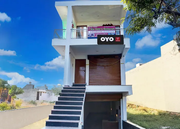 Hotel O 7 Star Hotel & Restaurant Agra 