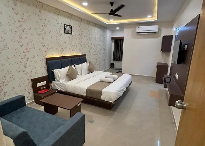 Hotel Mountain Bharuch