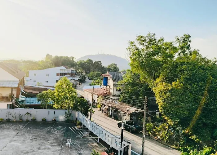 สิเหร่เฮาส์ Aparthotel Phuket