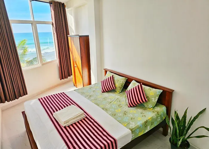 Lucky Pearl Beach Resort Unawatuna