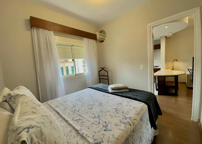 Flat Funchal JK Vila Olímpia Limpeza Diária São Paulo