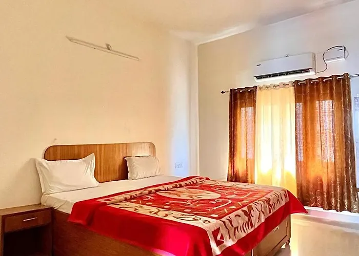 Aditya Palace Orchha